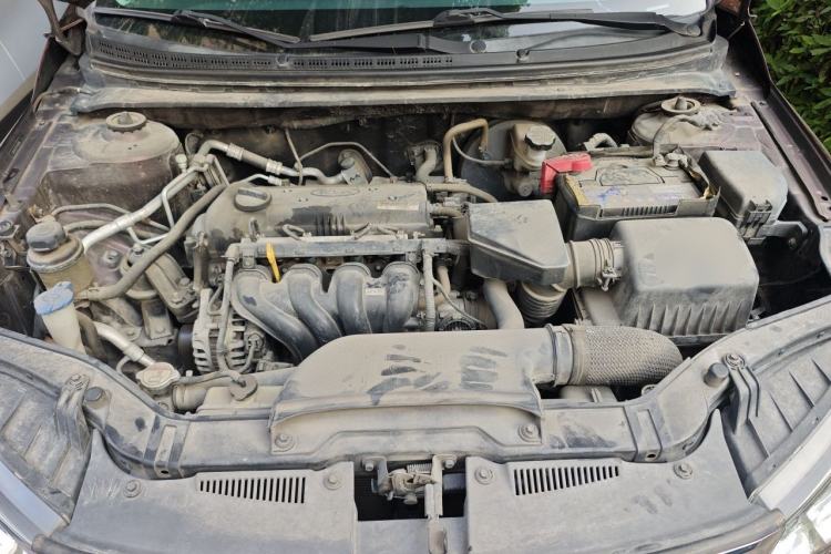 Used Kia Forte 2014 1.6L MT GL Engine Bay