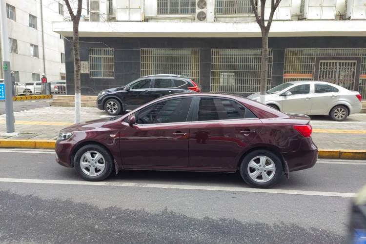 Used Kia Forte 2014 1.6L AT GL Exterior 5
