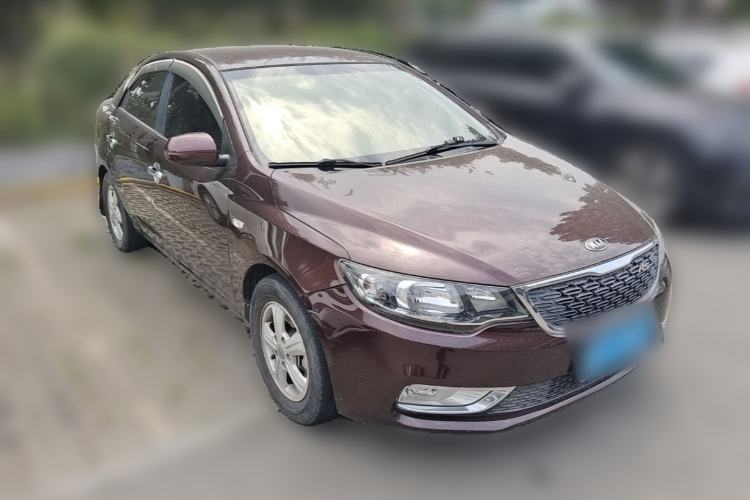 Used Kia Forte 2014 1.6L AT GL Front Right 45 Deg