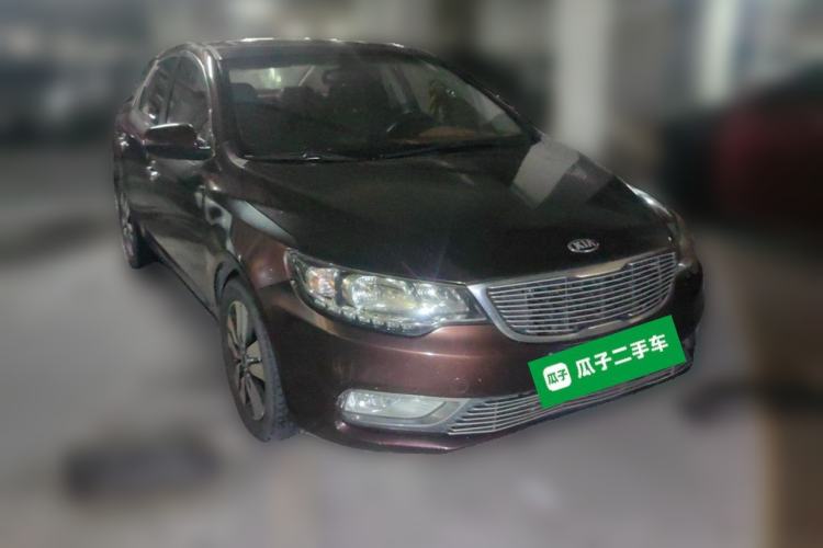 Used Kia Forte 2014 1.6L AT Premium Model Front Right 45 Deg