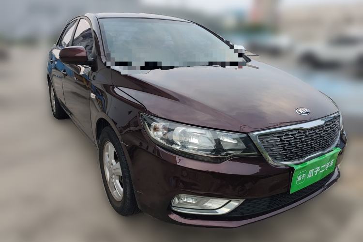 Used Kia Forte 2014 1.6L AT GL Front Right 45 Deg