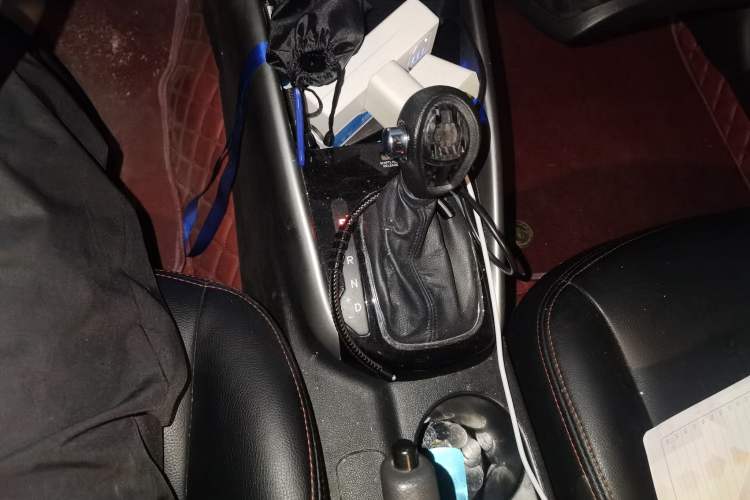 Used Kia Forte 2014 1.6L AT GL Gear Lever