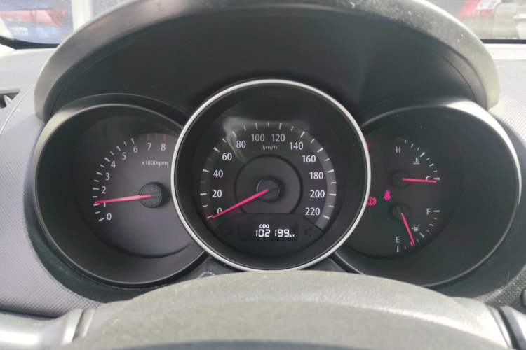 Used Kia Forte 2014 1.6L MT GL Instrument Cluster