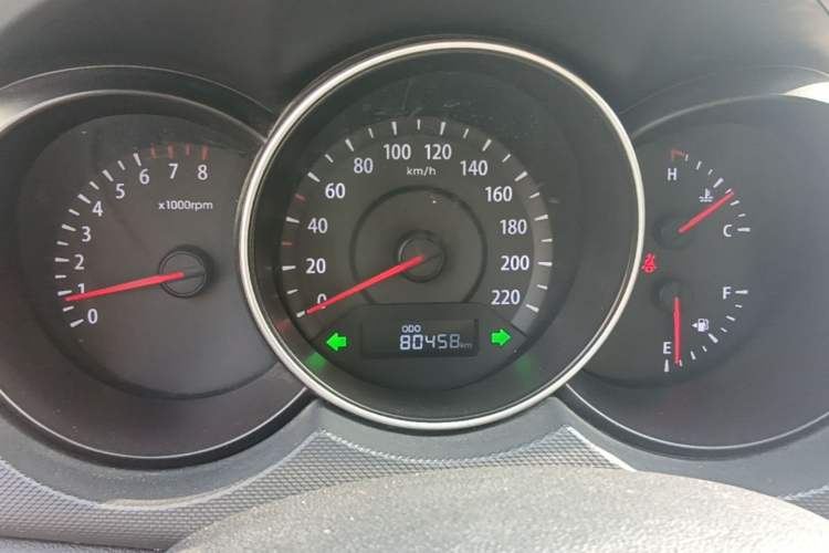 Used Kia Forte 2014 1.6L MT GL Instrument Cluster