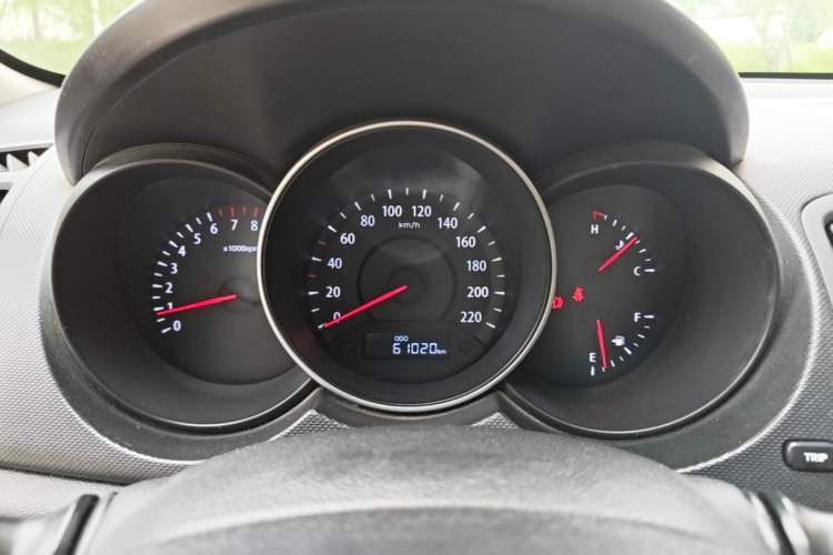Used Kia Forte 2014 1.6L MT GL Instrument Cluster
