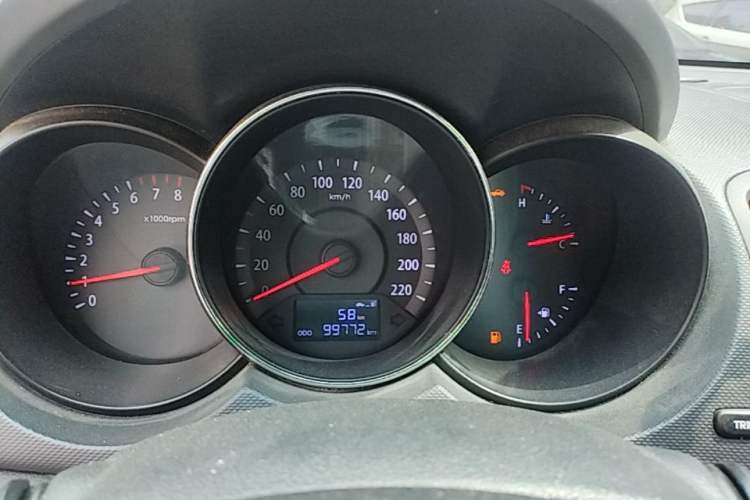 Used Kia Forte 2014 1.6L MT GLS Instrument Cluster