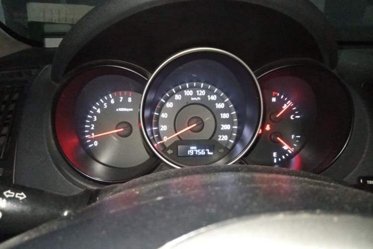 Used Kia Forte 2014 1.6L MT GL Instrument Cluster