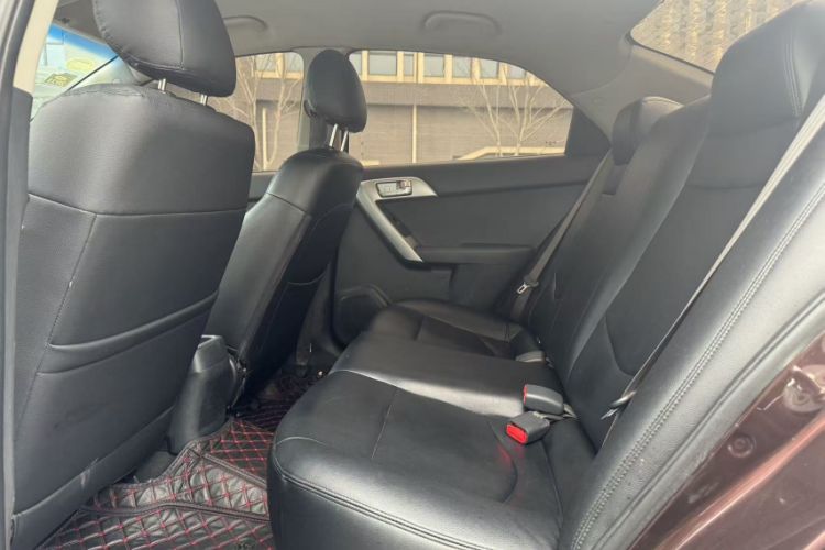 Used Kia Forte 2014 1.6L MT GL Interior 1