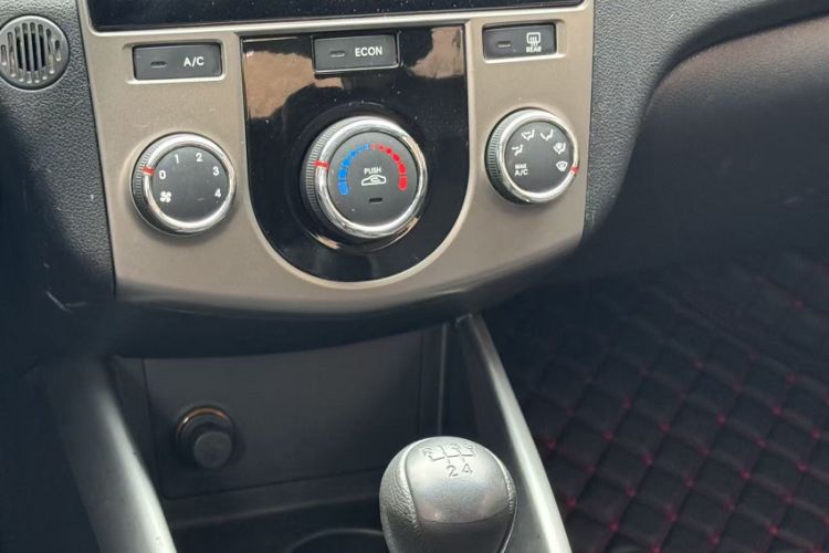 Used Kia Forte 2014 1.6L MT GL Interior 5