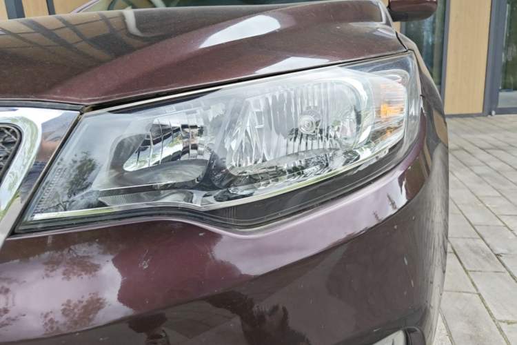 Used Kia Forte 2014 1.6L MT GL Left Front Headlight