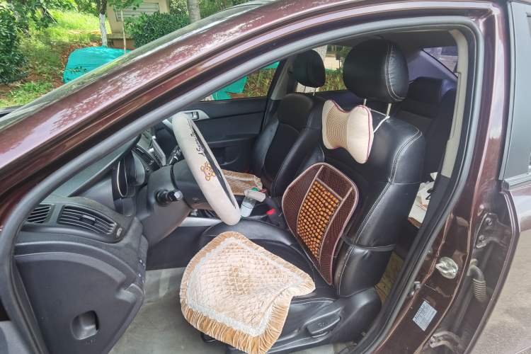 Used Kia Forte 2014 1.6L MT GL Left Front Seat
