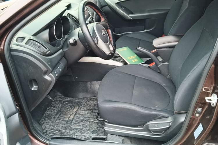 Used Kia Forte 2014 1.6L AT GL Left Front Seat