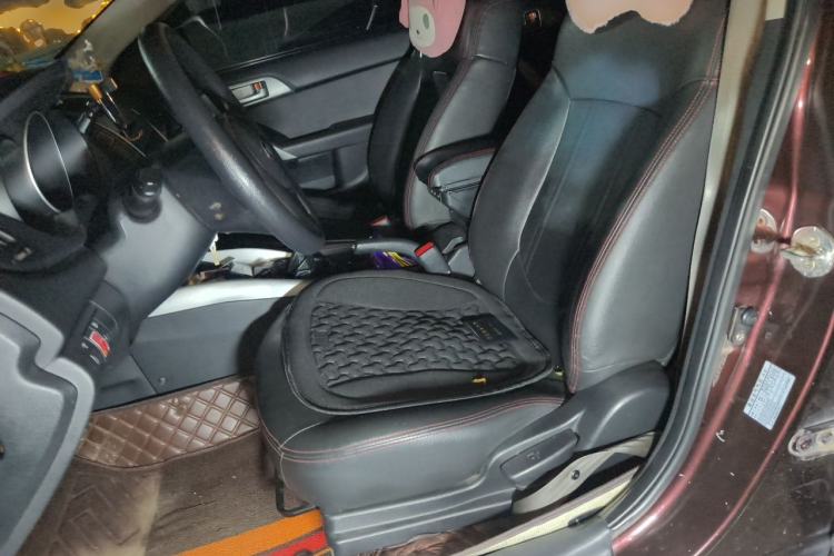 Used Kia Forte 2014 1.6L MT GL Left Front Seat