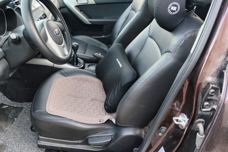 Used Kia Forte 2014 1.6L MT GL Left Front Seat