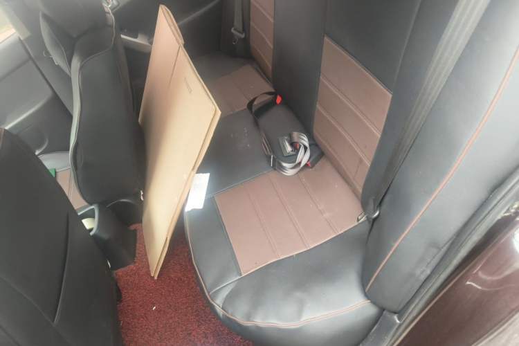 Used Kia Forte 2014 1.6L MT GL Left Rear Seat