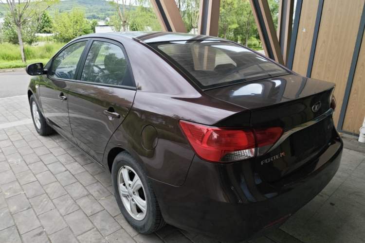 Used Kia Forte 2014 1.6L MT GL Rear Left 45 Deg