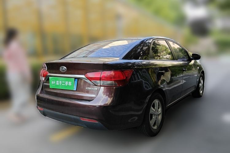 Used Kia Forte 2014 1.6L MT GL Rear Right 45 Deg