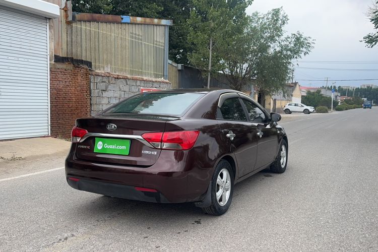 Used Kia Forte 2014 1.6L AT GL Rear Right 45 Deg