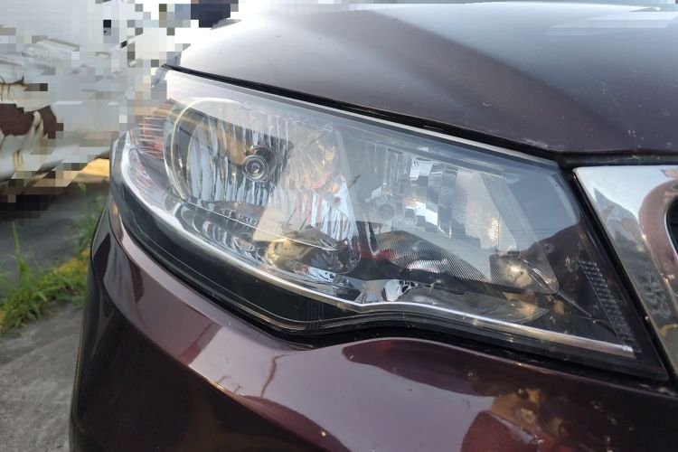 Used Kia Forte 2014 1.6L MT GL Right Front Headlight