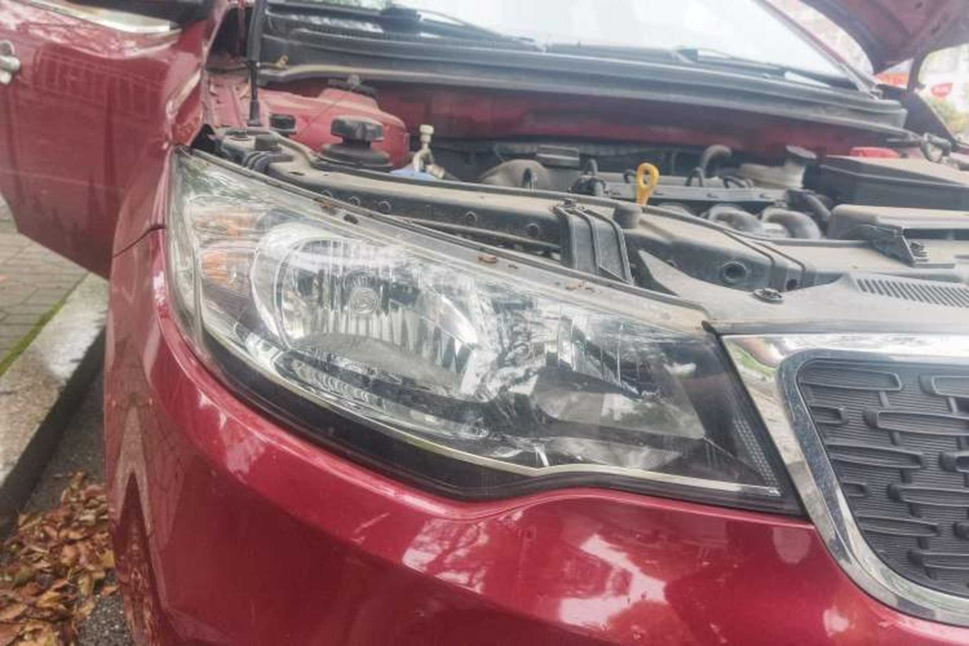 Used Kia Forte 2014 1.6L MT GL Right Front Headlight
