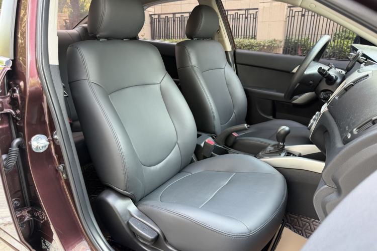 Used Kia Forte 2014 1.6L AT GL Right Front Seat