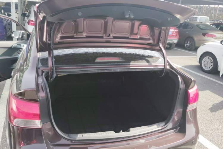 Used Kia Forte 2014 1.6L MT GL Trunk