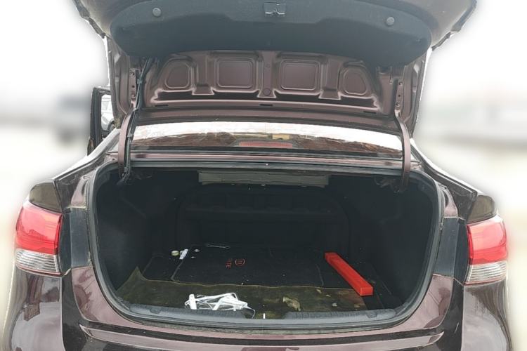 Used Kia Forte 2014 1.6L MT GLS Trunk