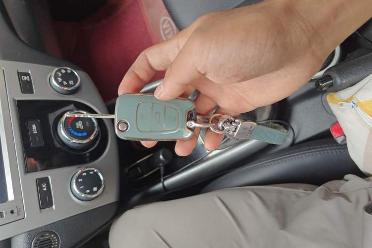 Used Kia Forte 2014 1.6L MT GL Vehicle Key