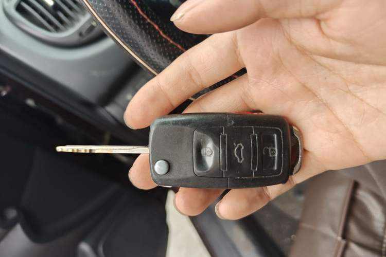 Used Kia Forte 2014 1.6L AT GLS Vehicle Key