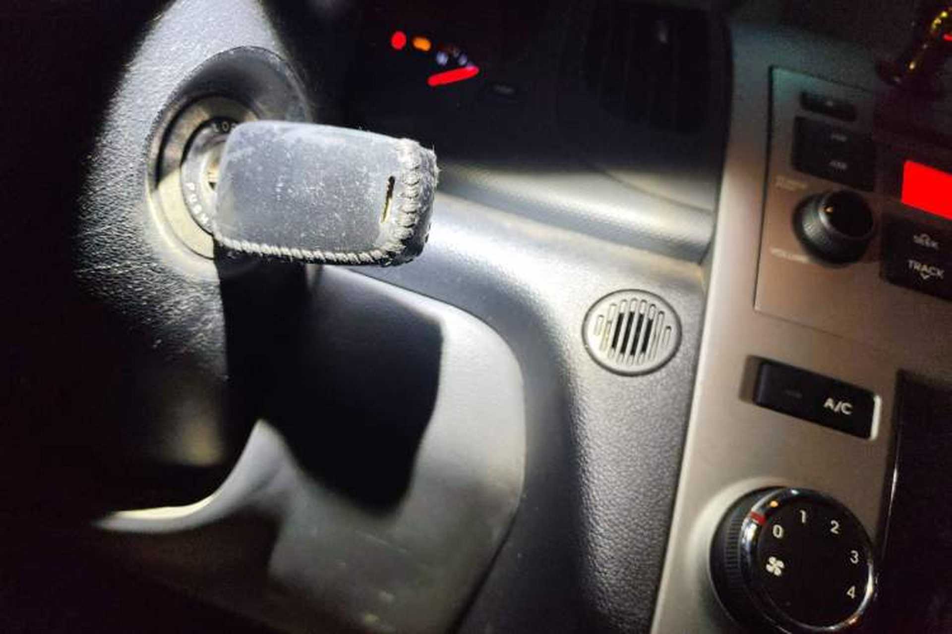 Used Kia Forte 2014 1.6L MT GLS Vehicle Key