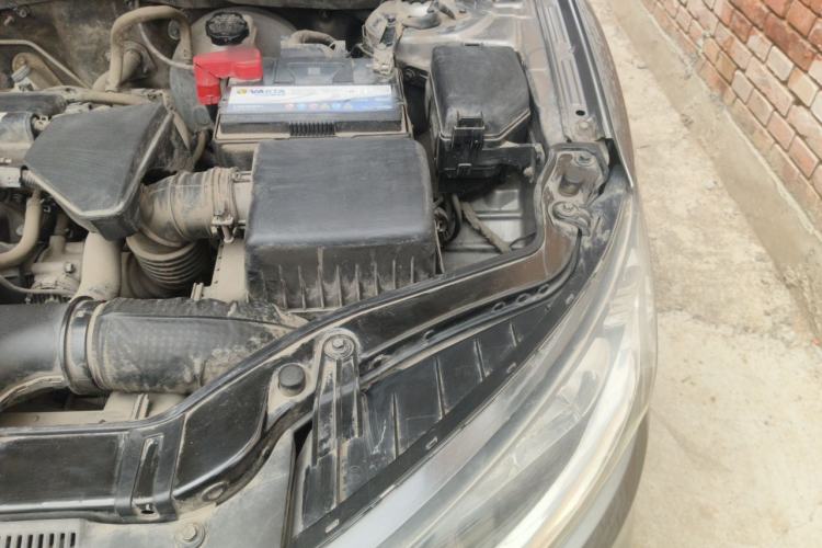 Used Kia Forte 2014 1.6L MT GL Engine Bay Left