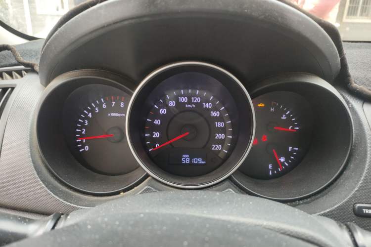 Used Kia Forte 2014 1.6L MT GL Instrument Cluster