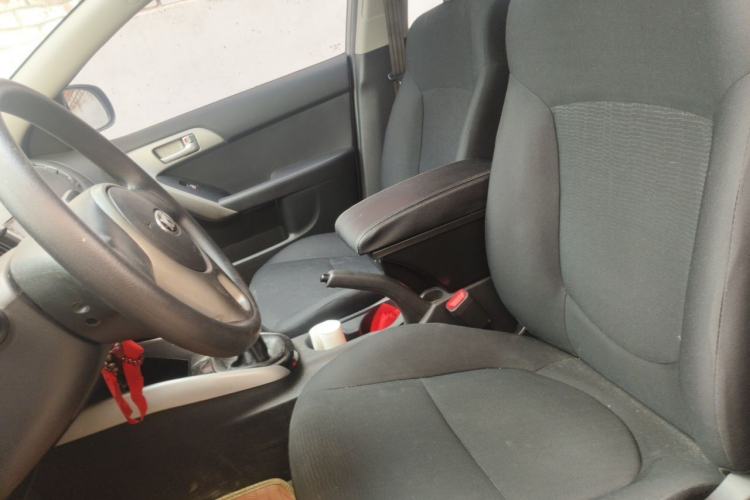 Used Kia Forte 2014 1.6L MT GL Left Front Seat