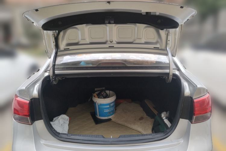 Used Kia Forte 2014 1.6L MT GL Trunk