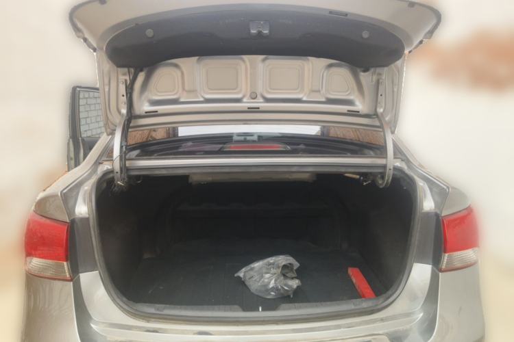Used Kia Forte 2014 1.6L MT GL Trunk