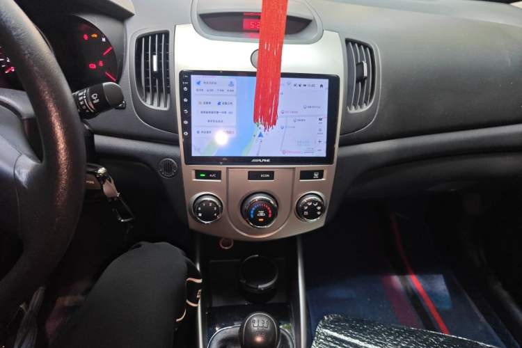 Used Kia Forte 2014 1.6L MT GL Audio And AC Panel