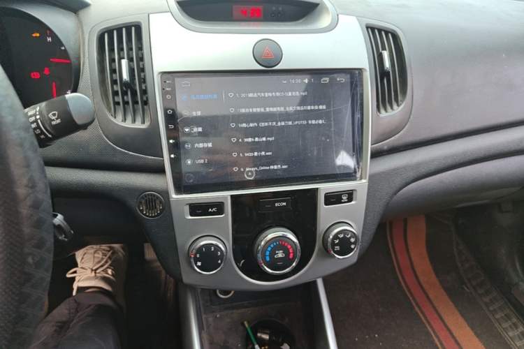 Used Kia Forte 2014 1.6L MT GLS Audio And AC Panel