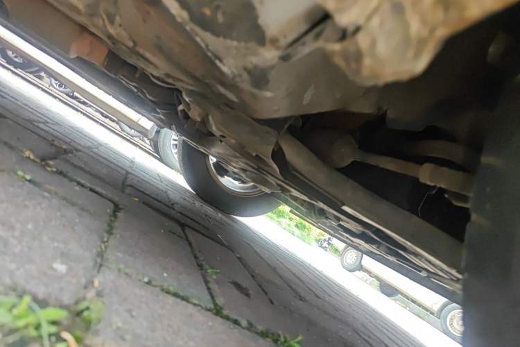 Used Kia Forte 2014 1.6L MT GL Chassis Front Right