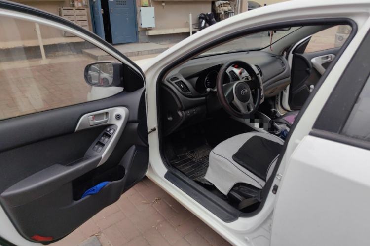 Used Kia Forte 2014 1.6L MT GL Driver Seat