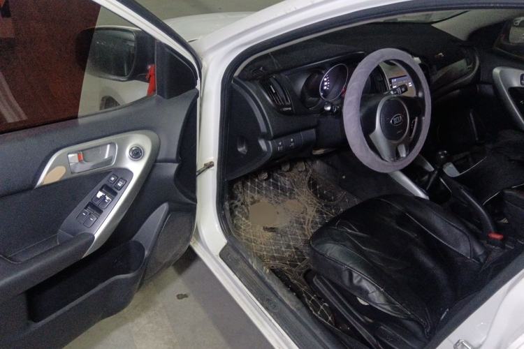 Used Kia Forte 2014 1.6L MT GL Driver Seat