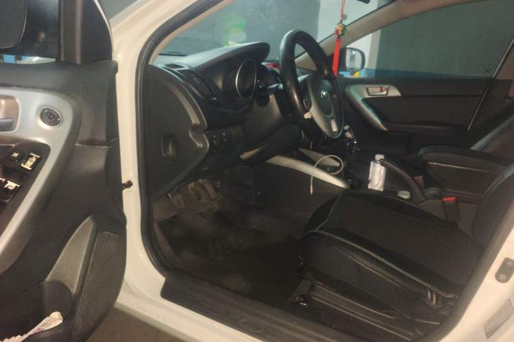 Used Kia Forte 2014 1.6L MT GL Driver Seat