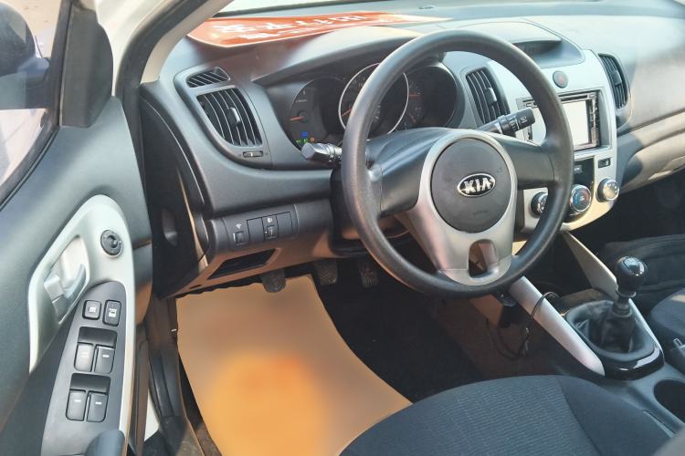Used Kia Forte 2014 1.6L MT GL Driver Seat