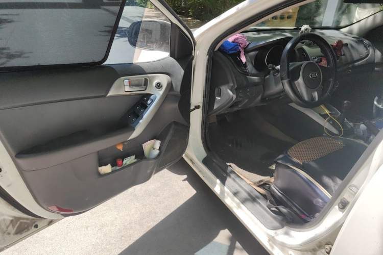 Used Kia Forte 2014 1.6L MT GL Driver Seat