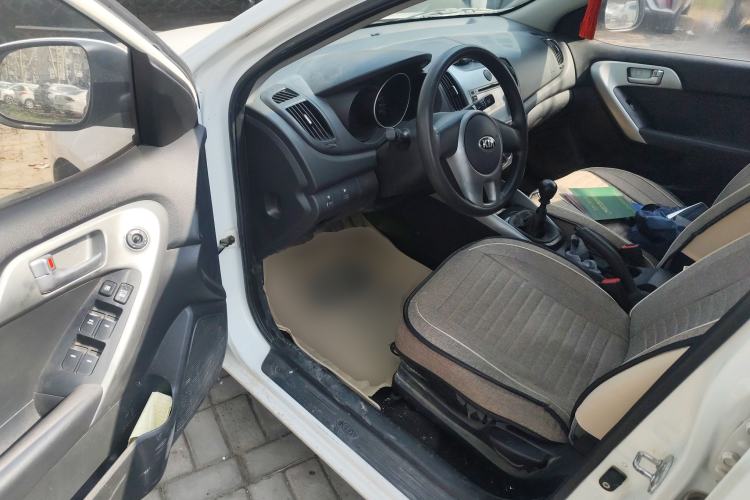 Used Kia Forte 2014 1.6L MT GL Driver Seat