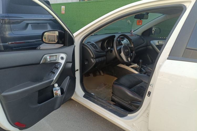 Used Kia Forte 2014 1.6L MT GL Driver Seat