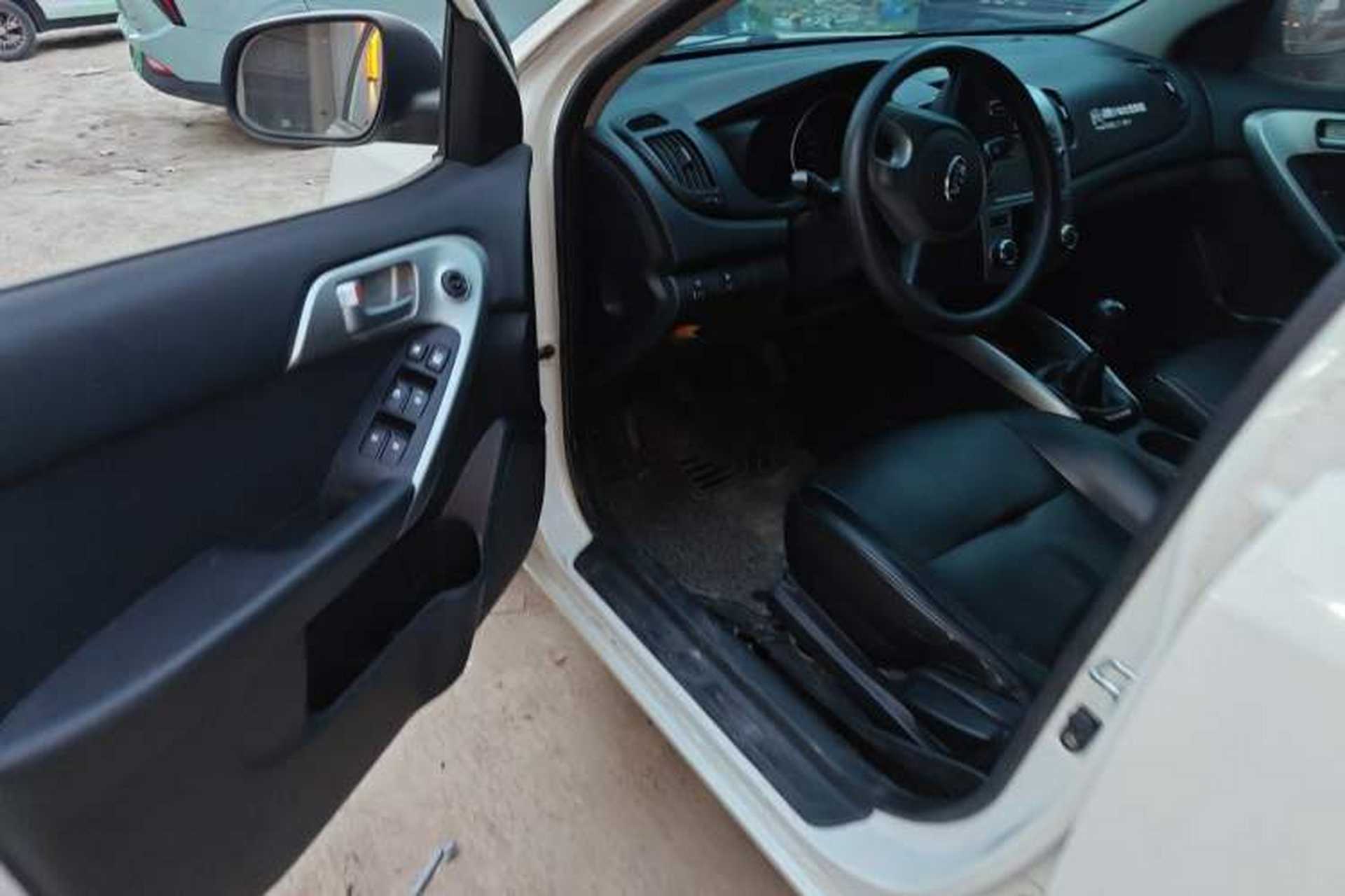 Used Kia Forte 2014 1.6L MT GL Driver Seat