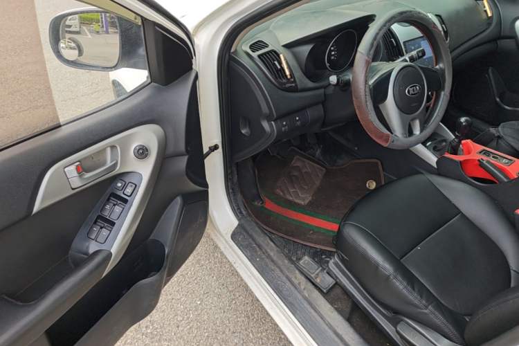 Used Kia Forte 2014 1.6L MT GL Driver Seat