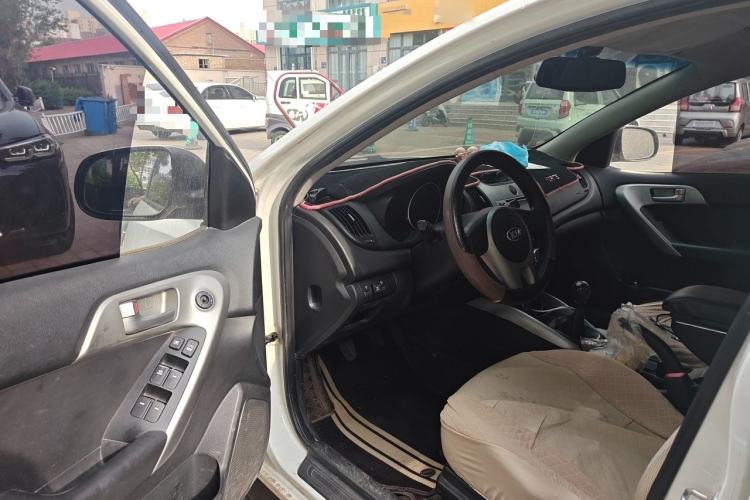 Used Kia Forte 2014 1.6L MT GL Driver Seat