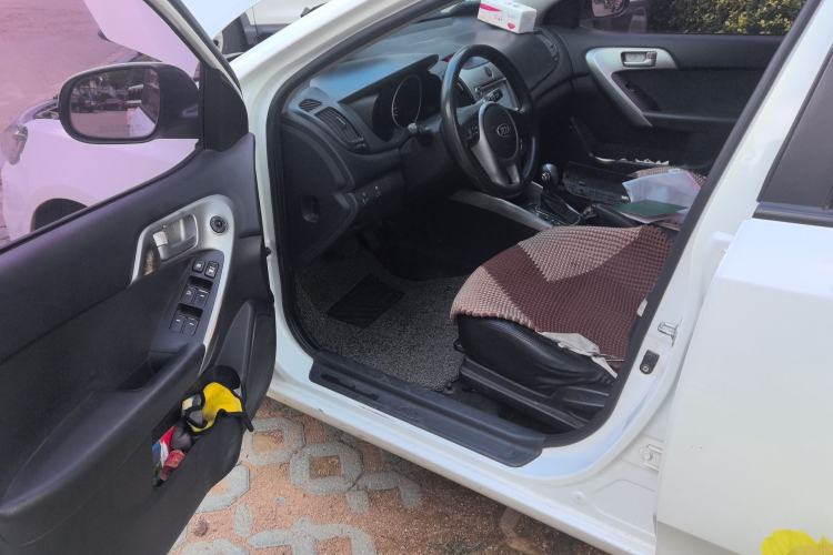 Used Kia Forte 2014 1.6L AT GL Driver Seat