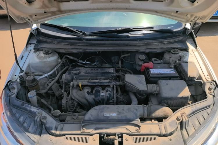 Used Kia Forte 2014 1.6L MT GL Engine Bay
